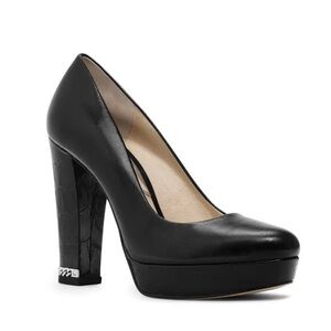 Michael Kors Size 11 Sabrina Black Leather Snakeskin Heel w/Chain Platform Pumps